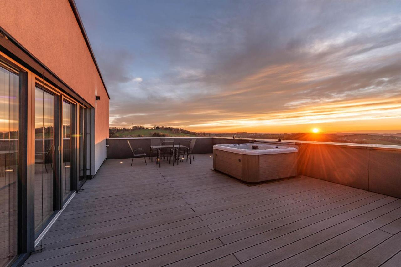 Moderne Villa Mit Whirlpool Und Heimkino Waldkirchen Extérieur photo